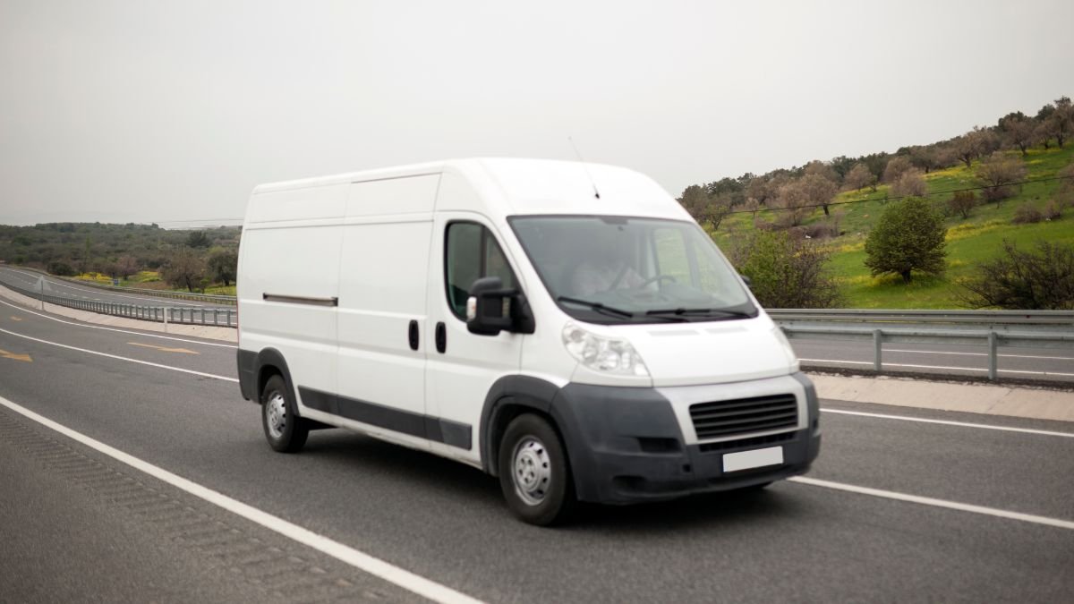 White Delivery Van hypothetically used for Rai Van Concept